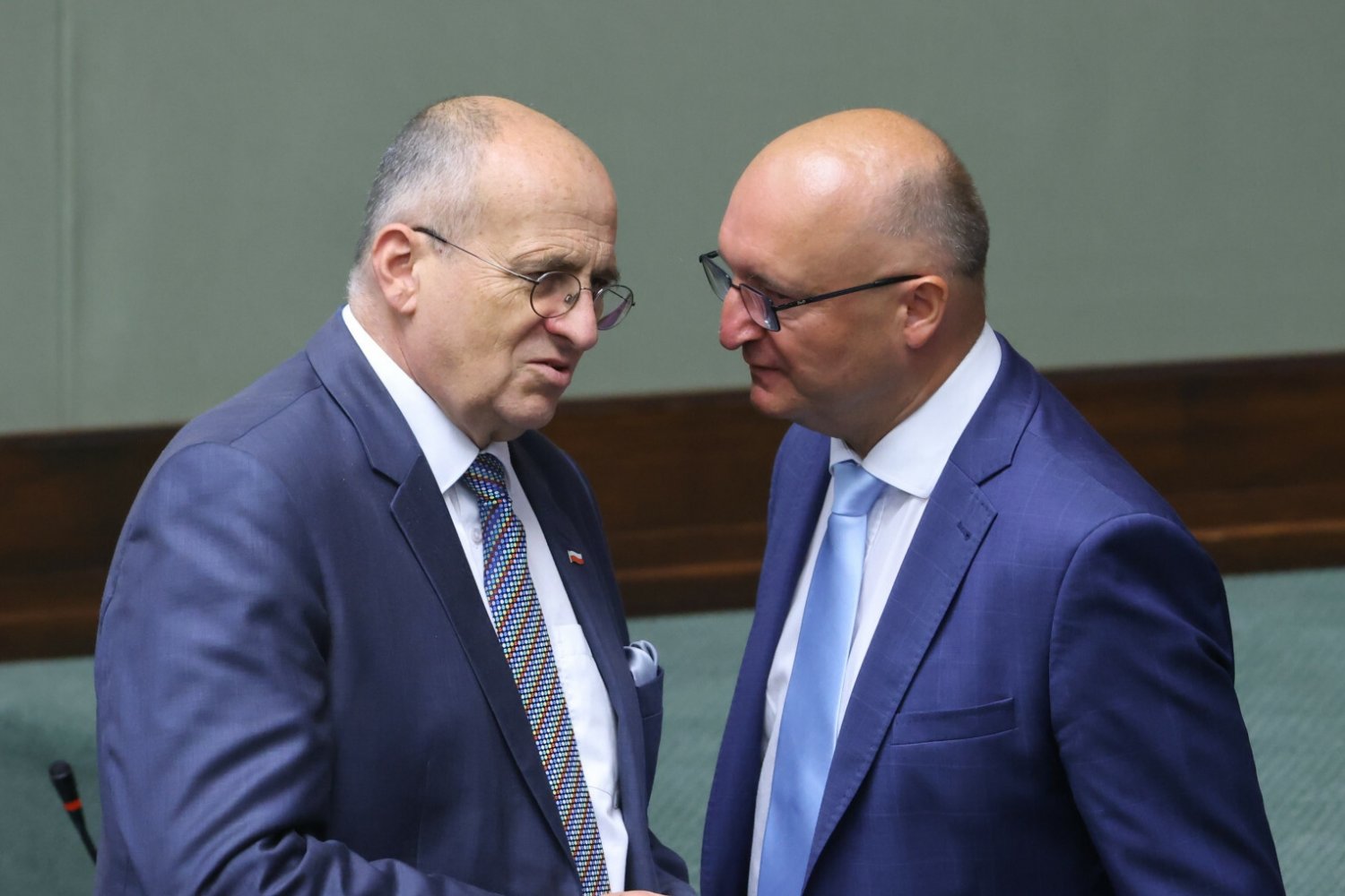 Afera wizowa pod lupą komisji śledczej. Ujawniono prawdopodobny cel PiS.