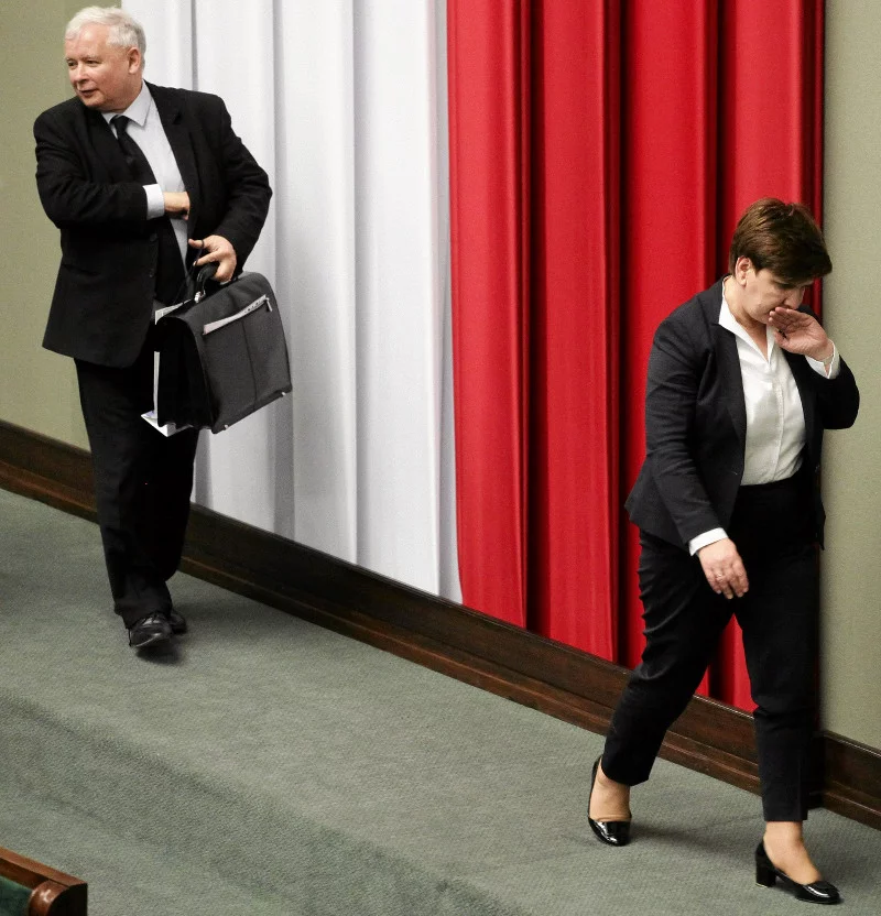 PiS dopiero utorowało sobie drogę do rządzenia.