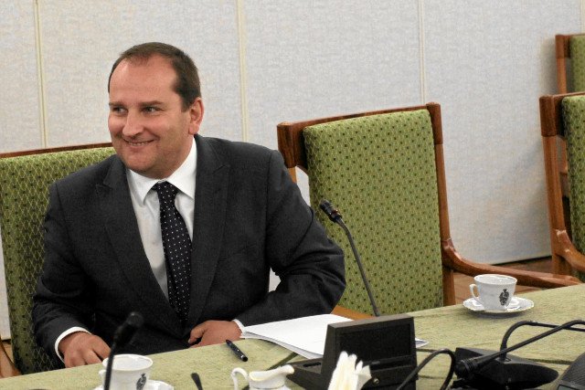 Arabski stawił się w sądzie w sprawie lotu do Smoleńska - przekonywał, że jest niewinny.