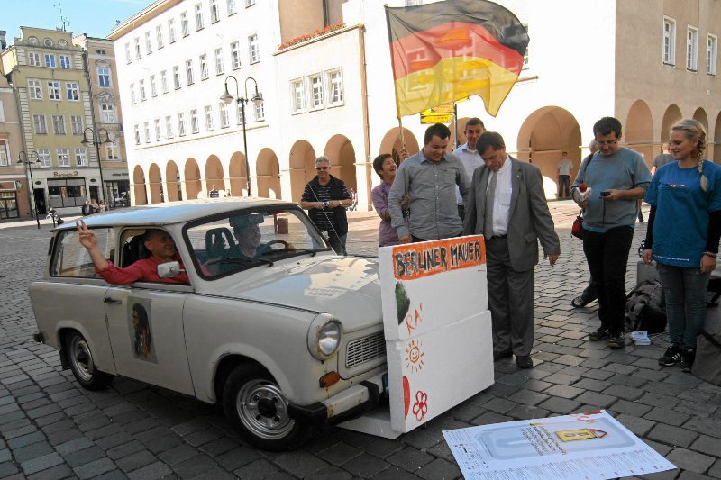W Polsce żyje około 150 tysięcy mniejszości niemieckiej. Wojewoda zachodniopomorski także o nich będzie teraz zbierał informacje.