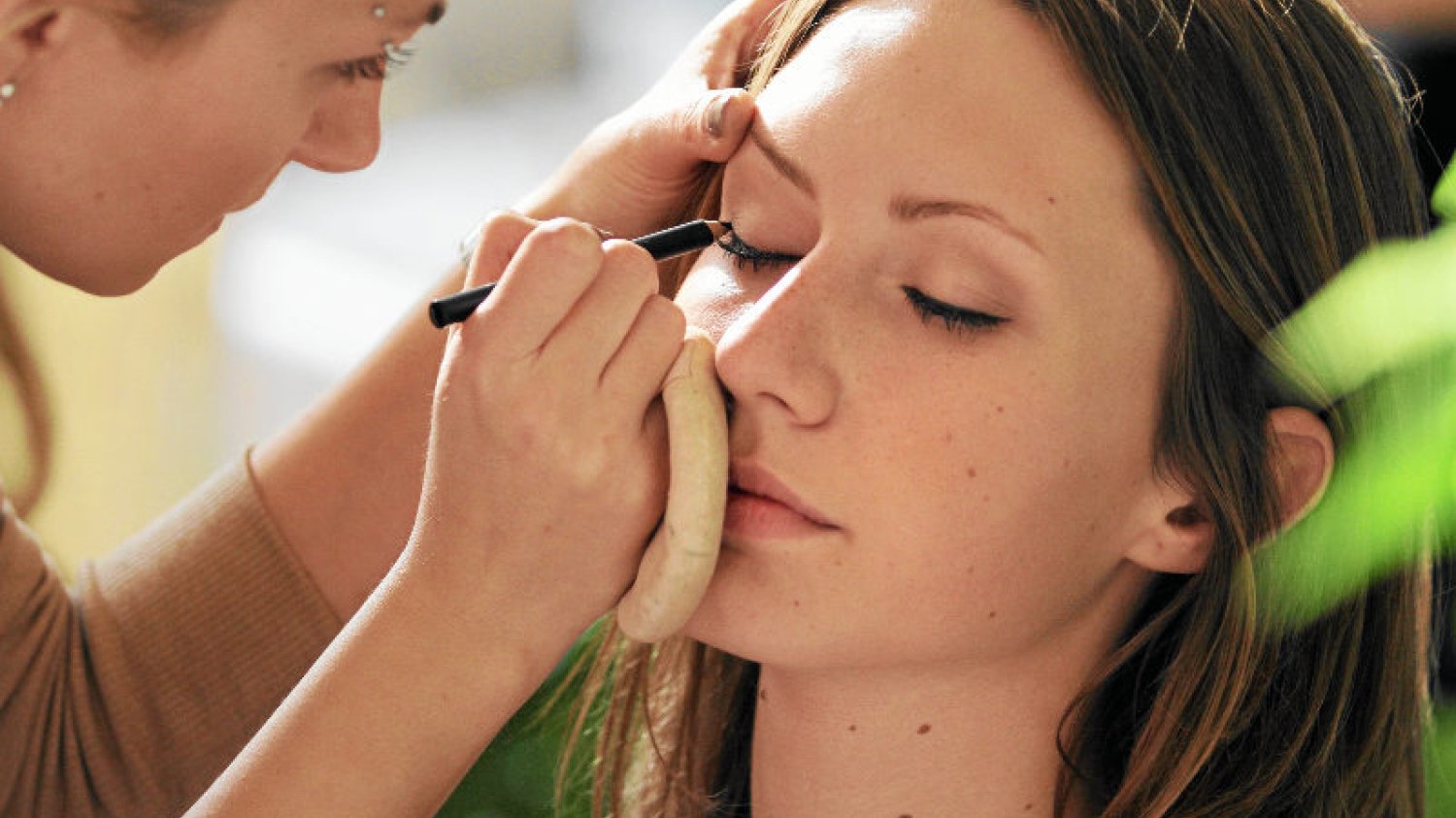 Tej zimy postaw na naturalny i lekki make-up