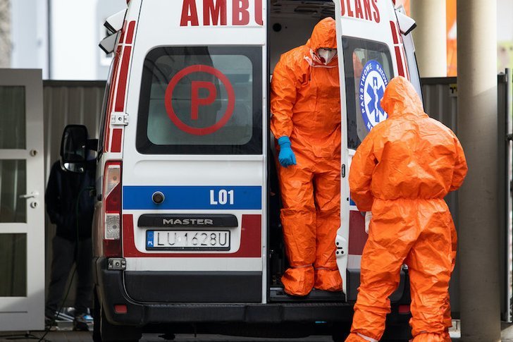 W szpitalu w Nowym Mieście nad Policą potwierdzono 27 przypadków zakażenia koronawirusem.