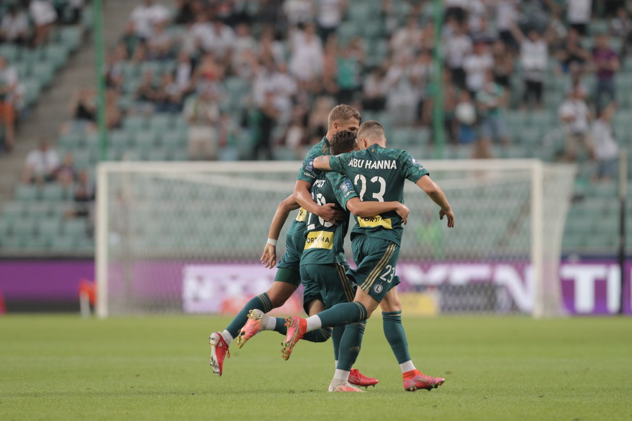 Piłkarze Legii Warszawa udanie zainaugurowali sezon ligowy. W pierwszej kolejce wygrali 1:0 z Wisłą Płock