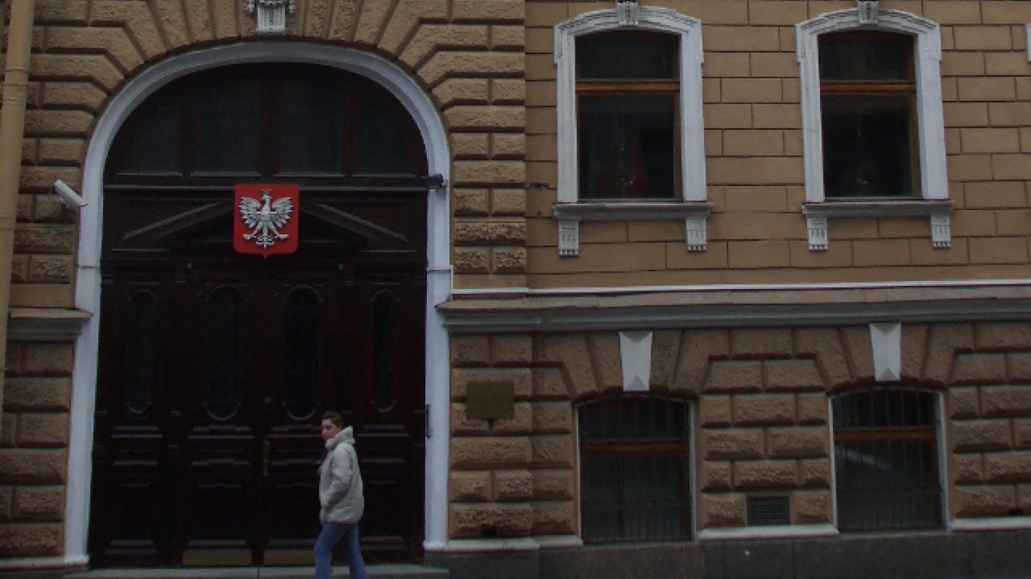 Rosjanie mogą wyrzucić nasz konsulat. Polski MSZ: "Nie zmienimy naszego stanowiska"