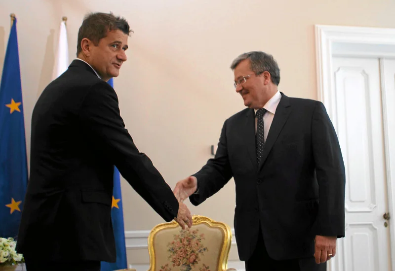 Janusz Palikot i prezydent Bronisław Komorowski podczas konsultacji z szefami partii po wyborach parlamentarnych. 2011 rok, Pałac Prezydencki