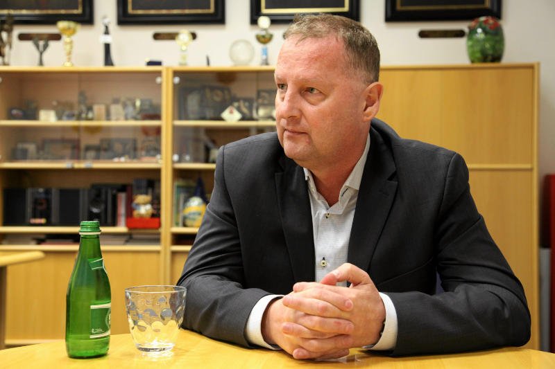 Prezydent Lubina Robert Raczyński.