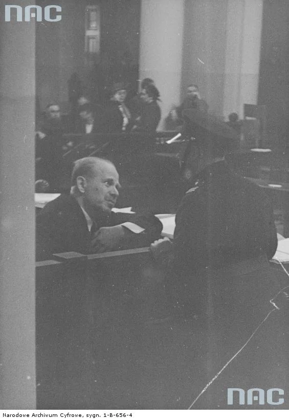 Oskarżony Stanisław Cywiński podczas procesu.