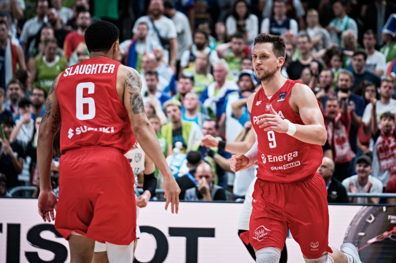Mateusz Ponitka i AJ Slaughter będą mieć kluczowe znaczenie w grze Biało-Czerwonych podczas półfinału ME z Francją.