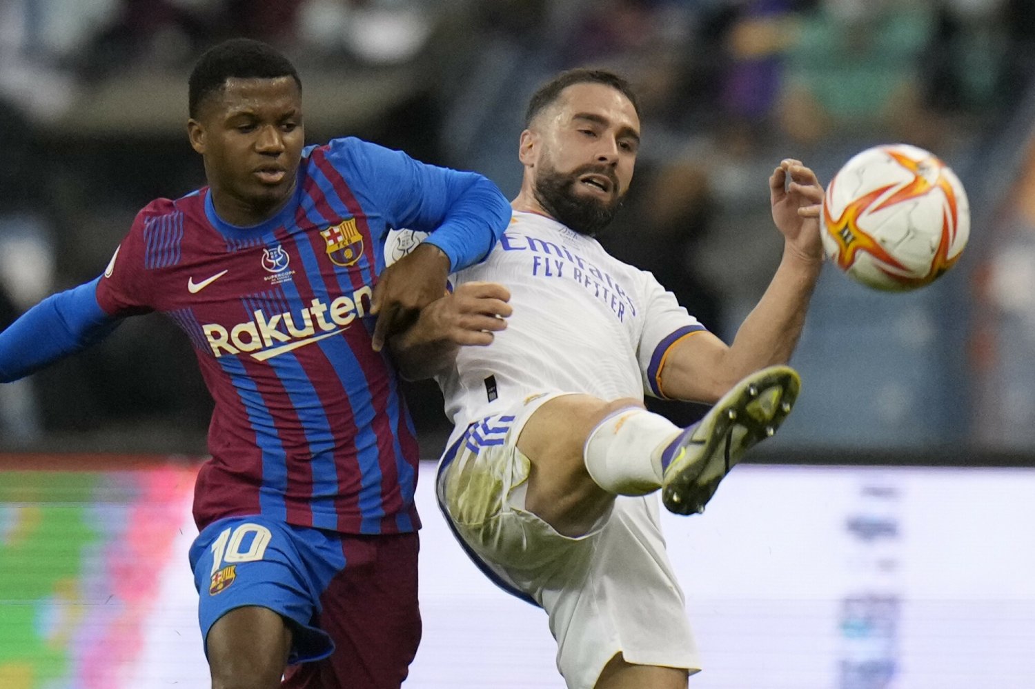 Kapitalne widowisko w wykonaniu Barcelony i Realu, znów górą byli Królewscy