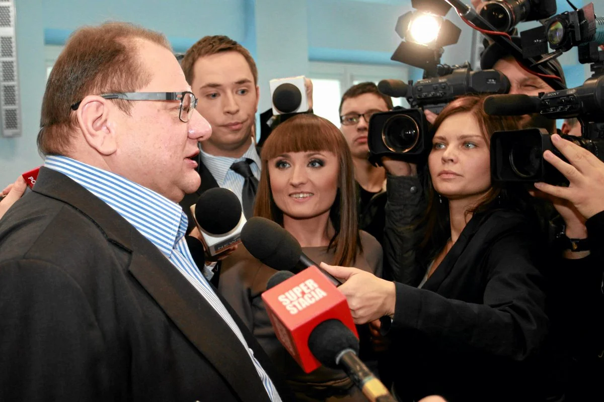Ryszard Kalisz z Sojuszu Lewicy Demokratycznej, to zwierzę medialne. Ten specjalista w dziedzinie prawa ma jedną z najniższych frekwencji na posiedzeniach Sejmu wśród parlamentarzystów.