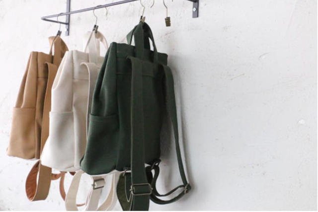 Damski plecak powinien być ładny i lekki.