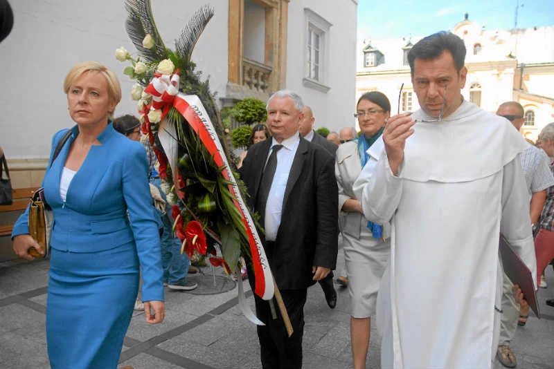PiS znowu idzie na rękę księżom.
