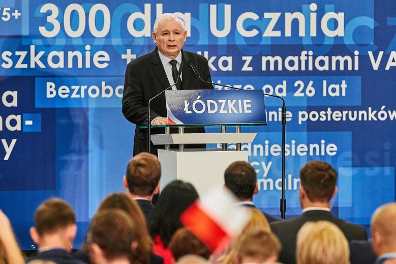 Prezes Jarosław Kaczyński podczas spotkania w Łodzi stwierdził: "Nie możemy pozwolić na to, żeby społeczeństwo miało wiedzieć, że my kłamiemy".