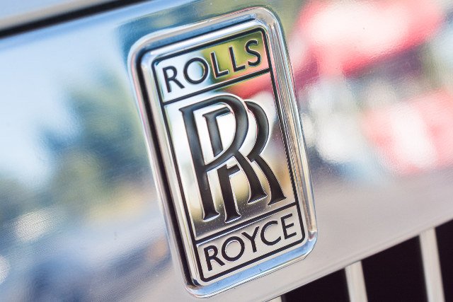"Puls Biznesu" twierdzi, że Rolls-Royce może zbudować w Polsce fabryki silników okrętowych i lotniczych