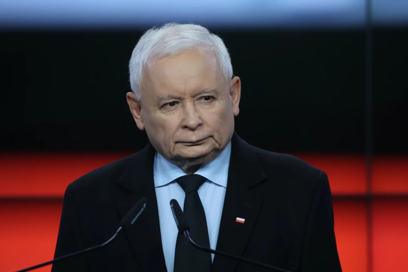 Nowy sondaż nie daje PiS szansy na samodzielne rządy