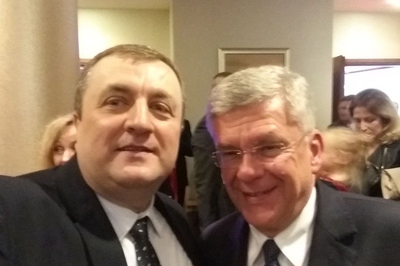 Radny Andrzej Buczkowski z marszałkiem Senatu Stanisławem Karczewskim