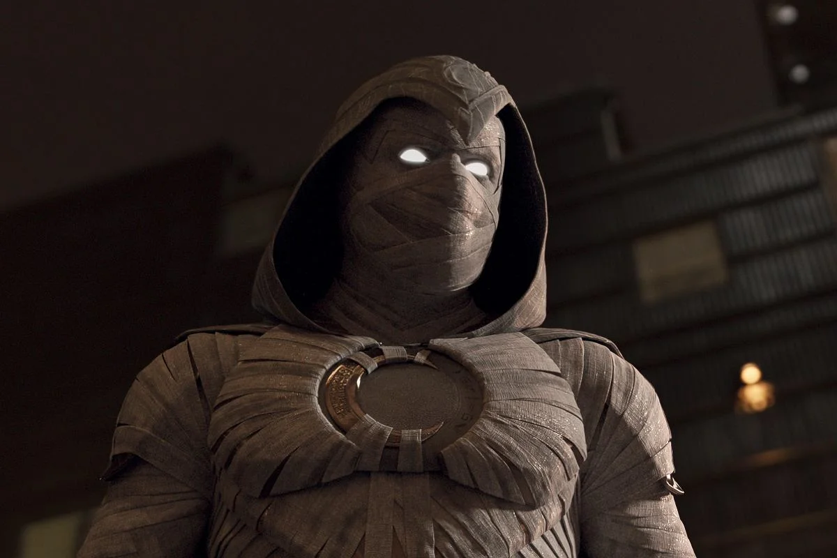 Moon Knight: najlepsze seriale 2022 Oscar Isaac w "Moon Knight"
