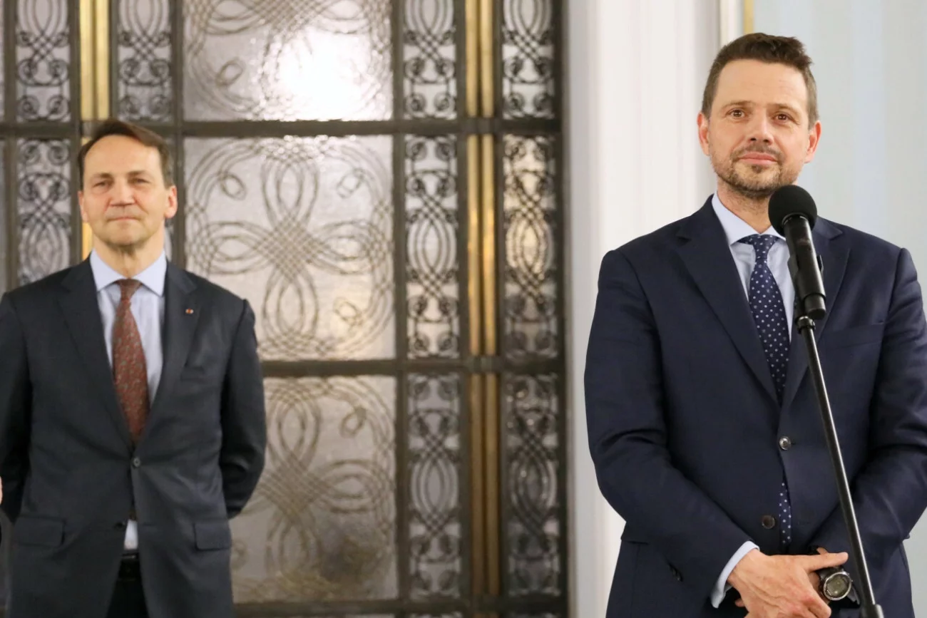 Radosław Sikorski czy Rafał Trzaskowski? Sondaż pokazał na czyje głosy mogą liczyć.