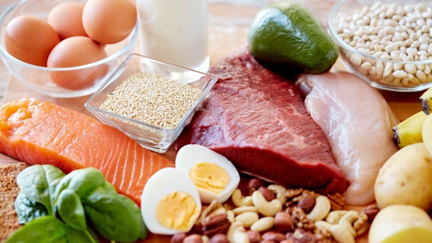 Dieta wątrobowa - jak wygląda? Zasady żywienia przy uszkodzonej wątrobie.