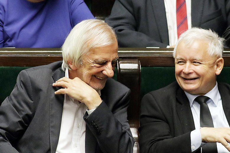 Ryszard Terlecki jest zadowolony z faktu, że Antoni Macierewicz został marszałkiem seniorem.