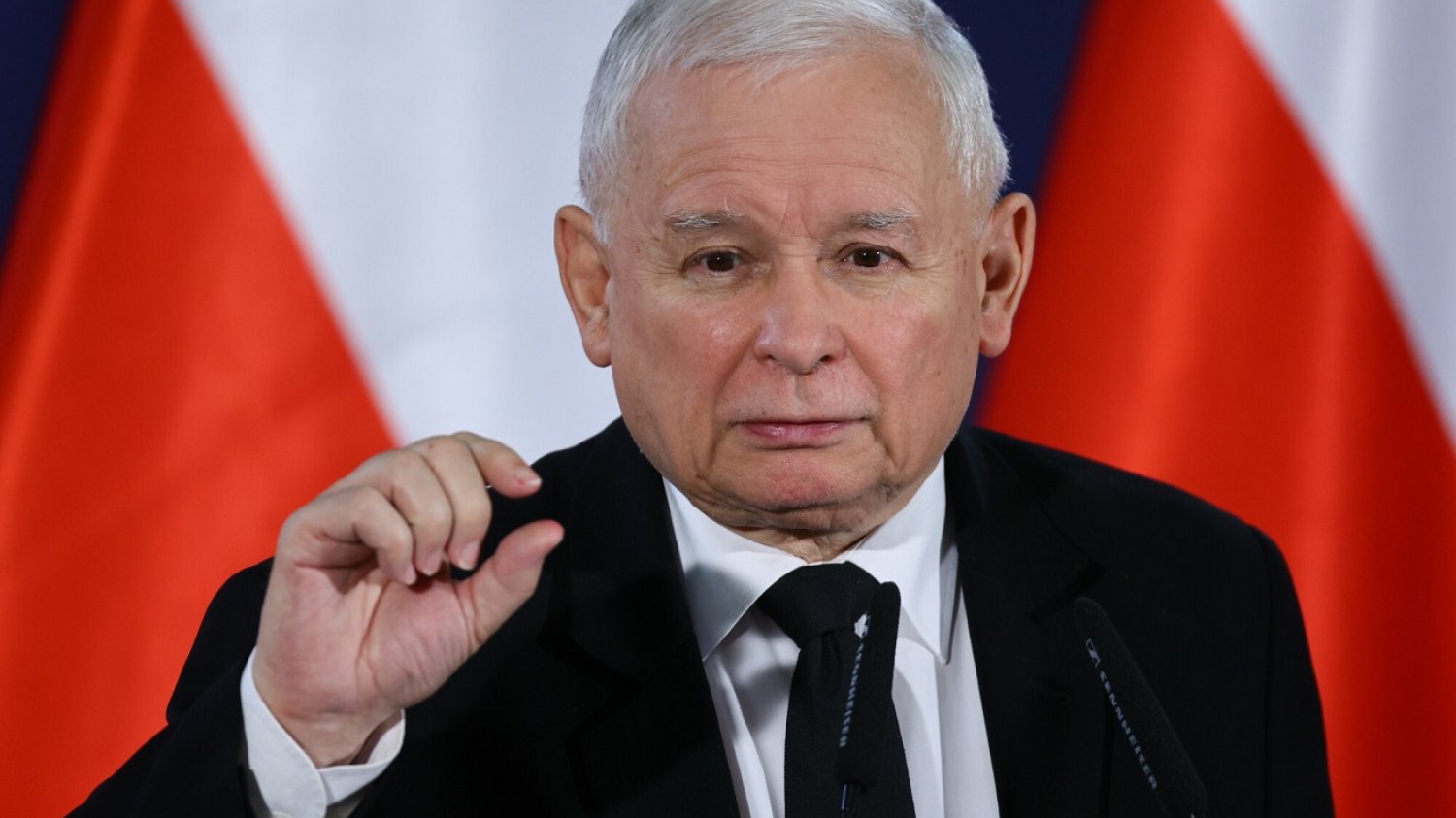 Polacy mają problem z zakupem węgla. Nawet wyborcy PiS krytykują już działania rządu.
