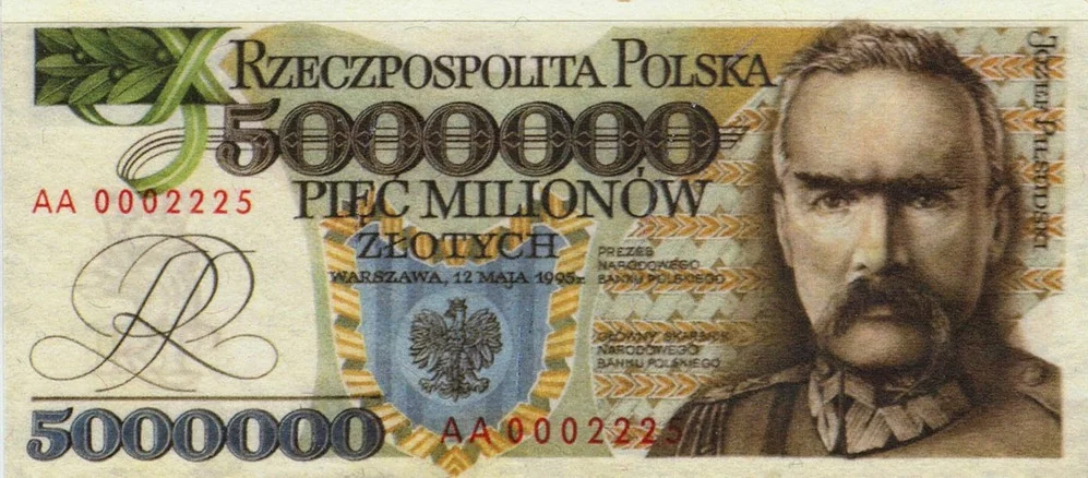 Banknot z Józefem Piłsudskim o nominale 5 mln złotych nigdy nie wszedł do oficjalnego obiegu.