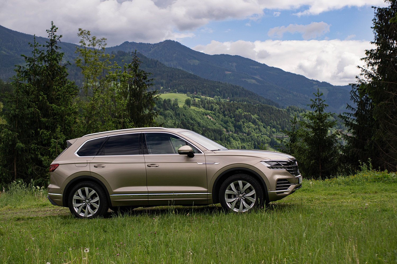 Nowy Volkswagen Touareg to bardzo udane auto.