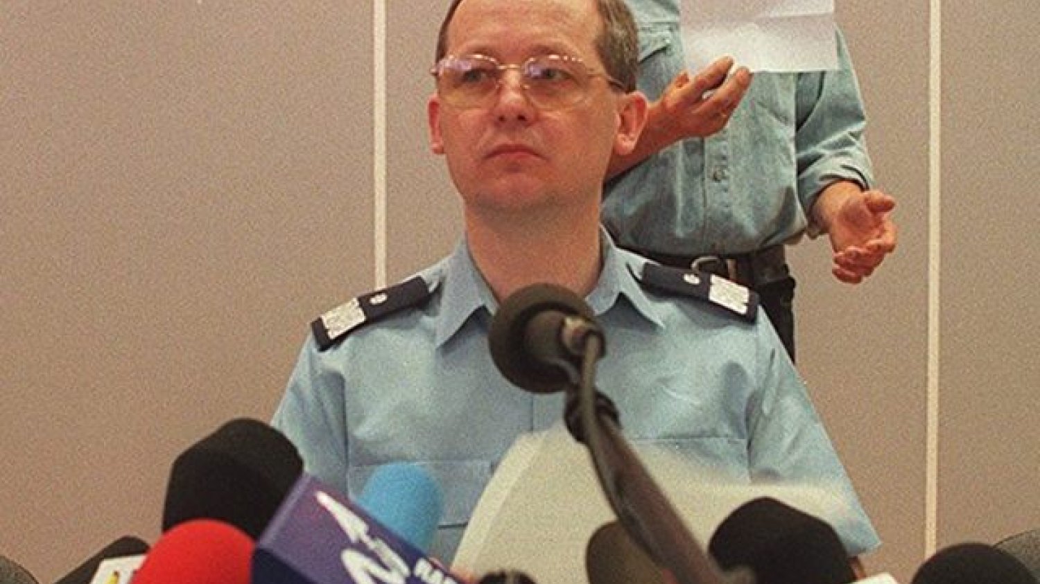 Prokuratura sprawdza, czy policjanci badający sprawę zabójstwa gen. Papały naruszyli prawo. Na razie nie stawia jednak zarzutów. Na zdjęciu: gen. Marek Papała