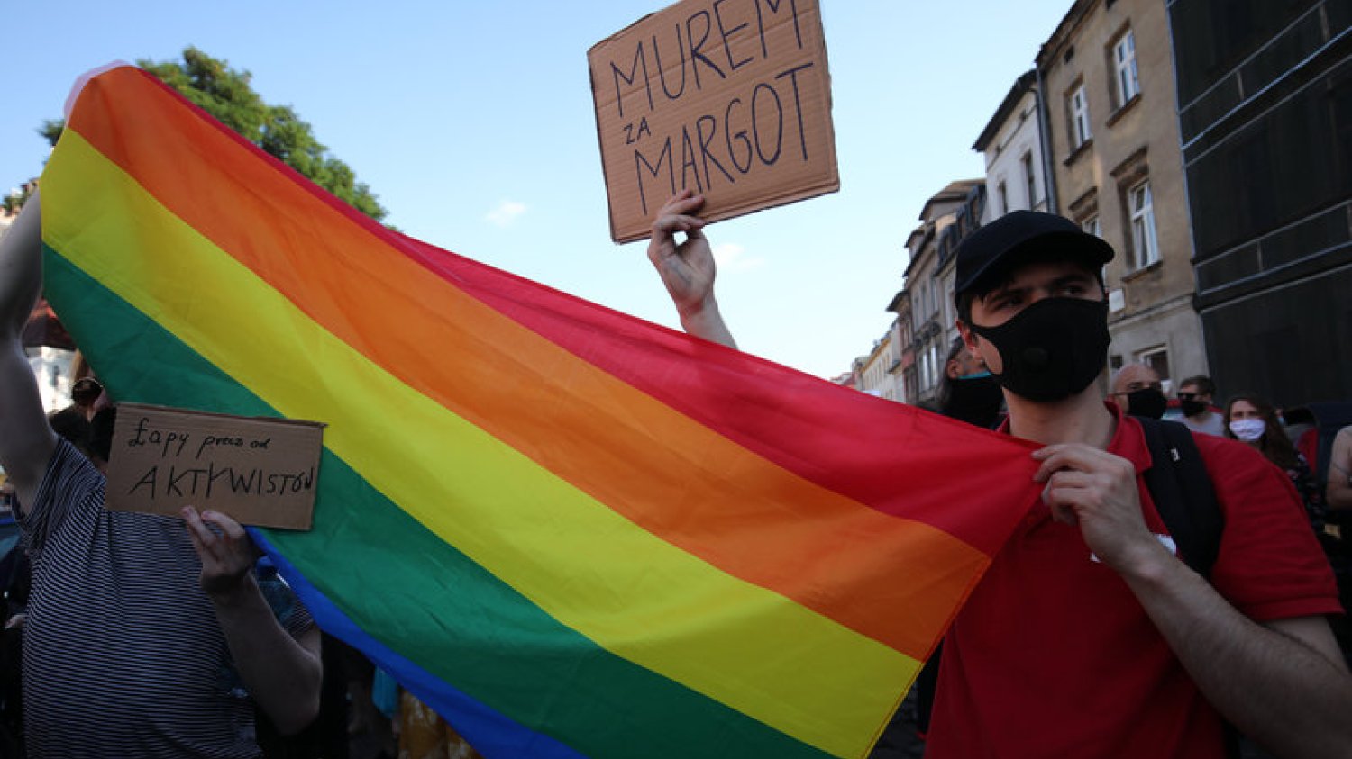 8 książek o społeczności LGBTQ+.