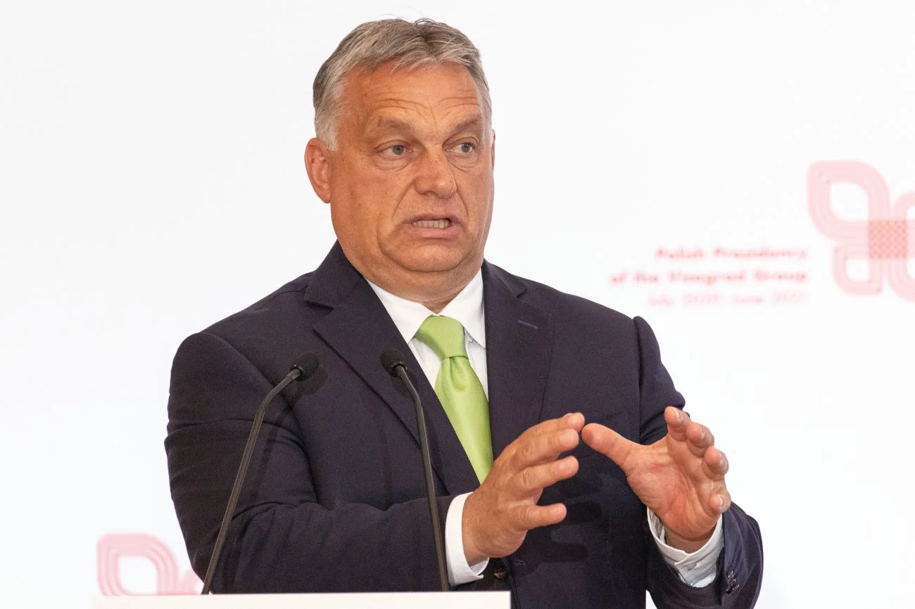 Węgierska opinia publiczna jest coraz bardziej oburzona luksusowym życiem wokół Viktora Orbana i chaosem w infrastrukturze