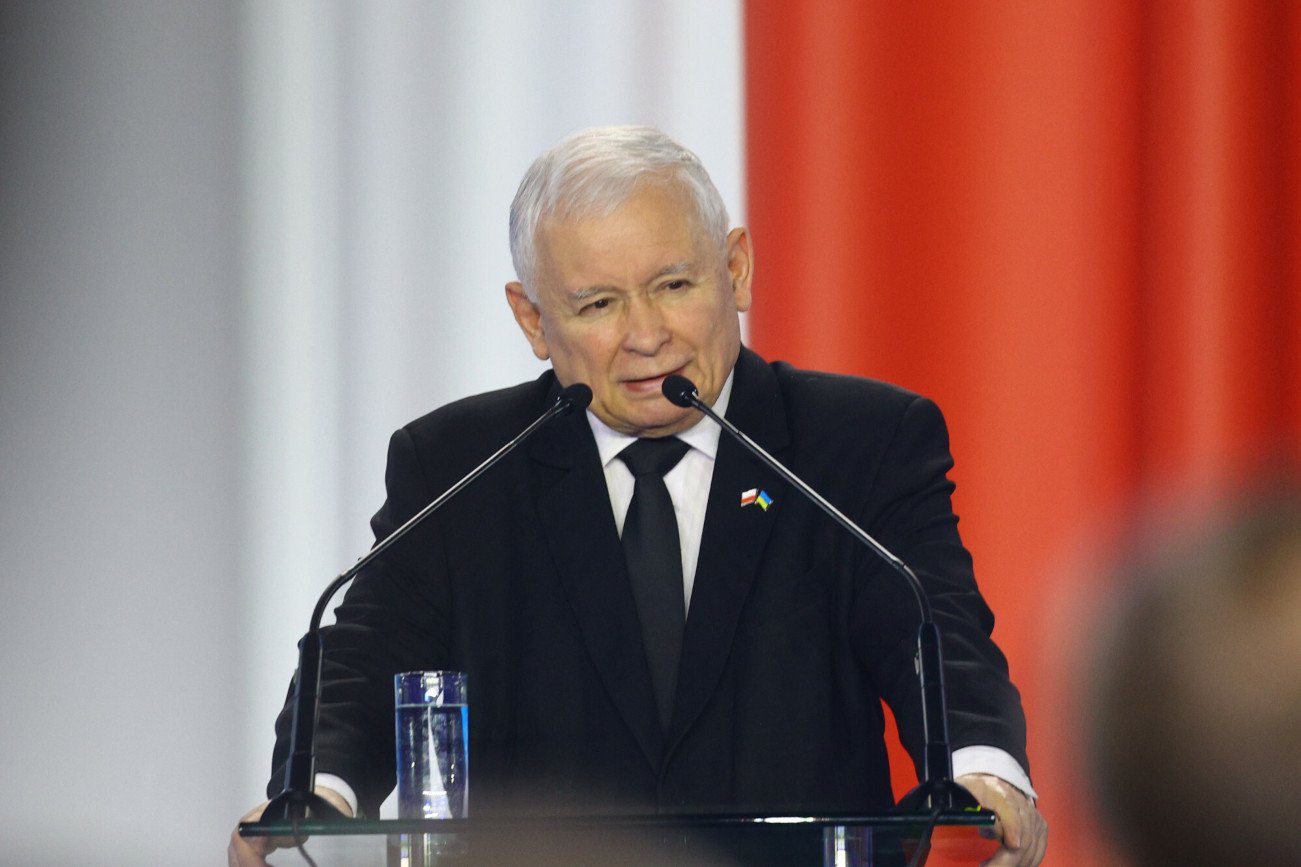 Konwencja PiS. Jarosław Kaczyński przemilczał przyszłość programu "500+".
