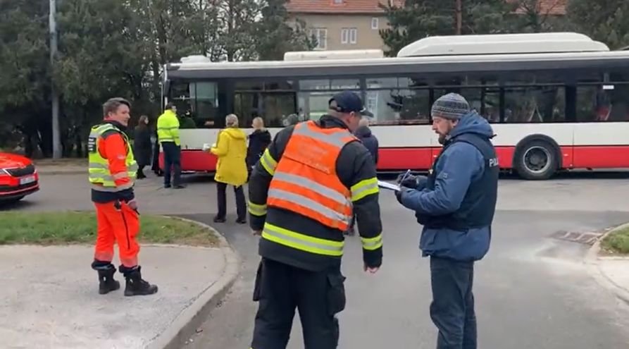 Ewakuacja konsulatu w Brnie.