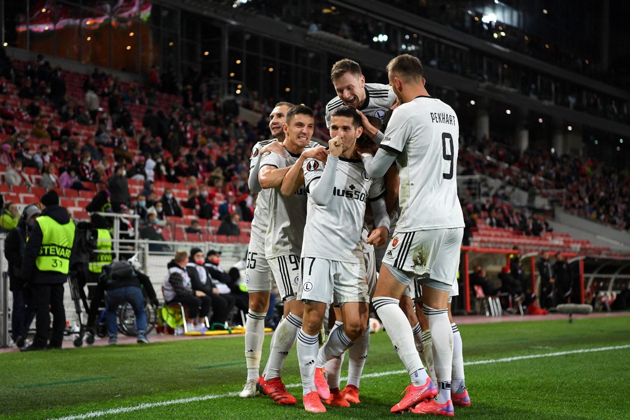 Mistrz Polski udanie rozpoczął fazę grupową Ligi Europy. Legia wygrała 1:0 ze Spartakiem w Moskwie po golu w końcówce.