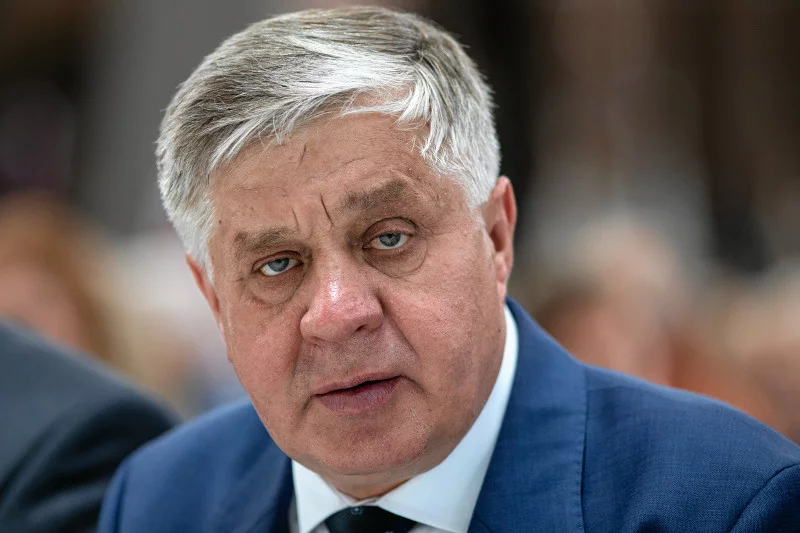 Krzysztof Jurgiel podał się do dymisji.