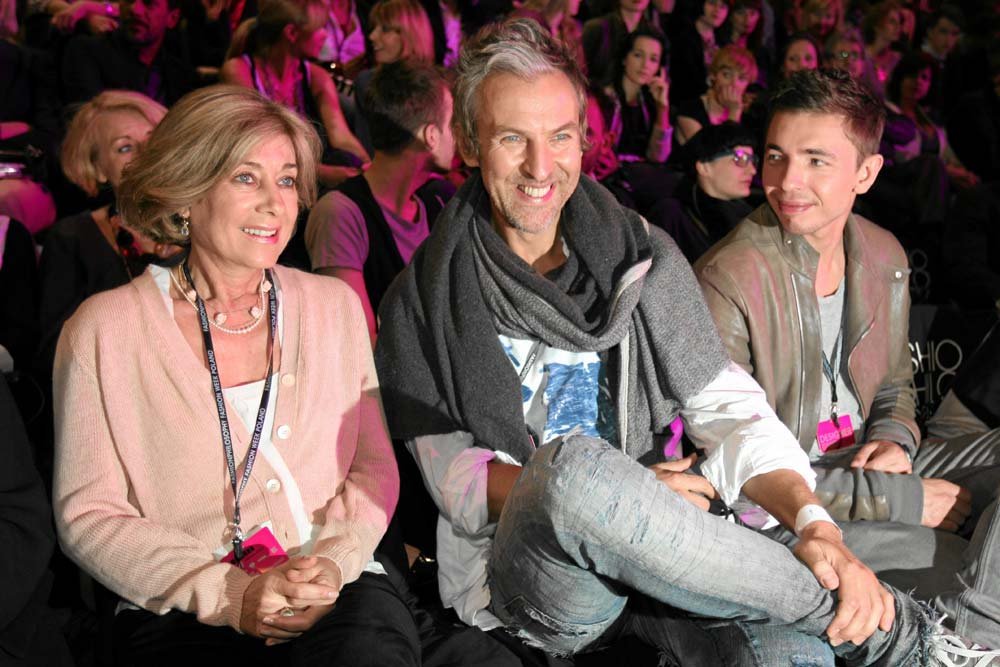 Robert Kupisz jako widz podczas pokazu w Łodzi