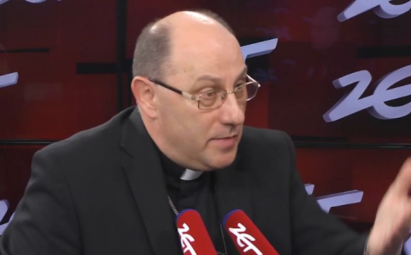 Prymas Polski krytycznie skomentował słowa abp Sławoja Leszka Głódzia o filmie Tomasza Sekielskiego.