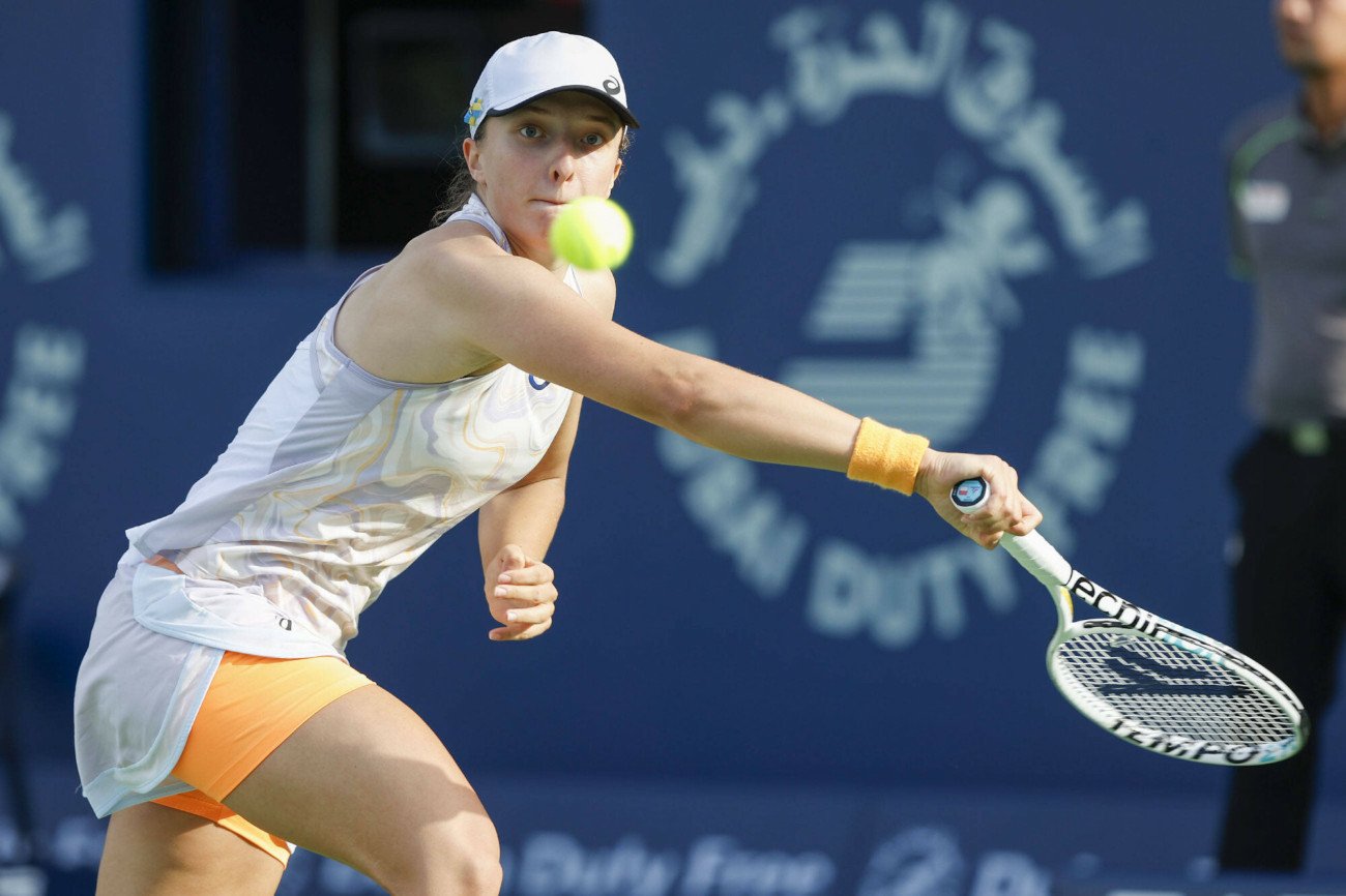 Iga Świątek awansowała do finału turnieju WTA 1000 w Dubaju Iga Świątek awansowała do finału turnieju WTA 1000 w Dubaju