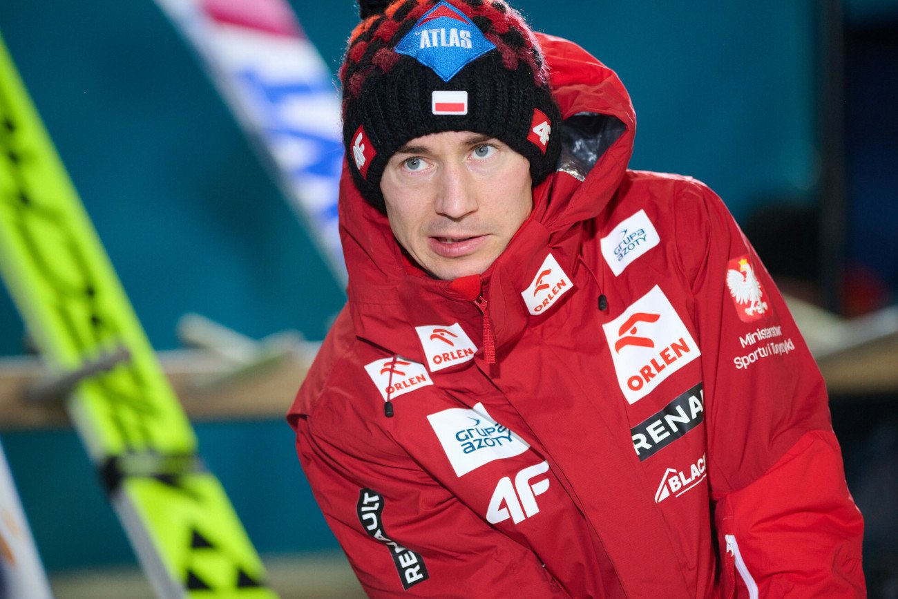 Kamil Stoch był najlepszym z Polaków podczas wtorkowego konkursu Raw Air na skoczni w Lillehamer.