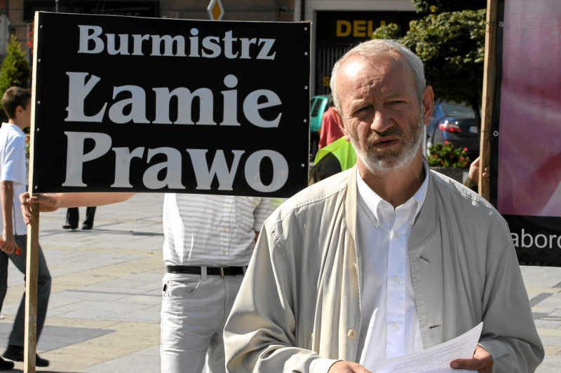 Mariusz Dzierżawski, kandydat narodowców na prezydenta Warszawy: Ceny biletów są ważne, ale fundamentem jest dobro