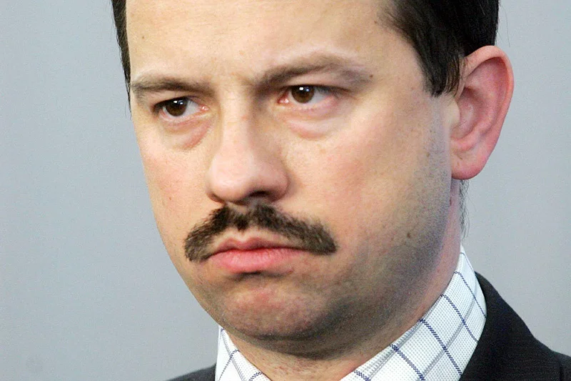 Artur Zawisza o Macieju Stuhrze, odtwórcy głównej roli w filmie "Pokłosie": To wiejski głupek