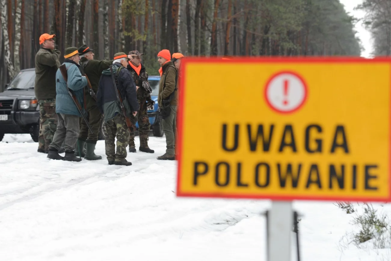 Koniec z przywilejami dla myśliwych. Będą musieli przechodzić okresowe badania lekarskie. Nowelizacja ustawy o broni i amunicji. Myśliwi będą musieli przechodzić okresowe badania lekarskie.