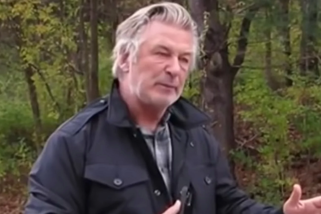 "Była moją przyjaciółką". Alec Baldwin zabrał głos ws. śmierci Halyny Hutchins.