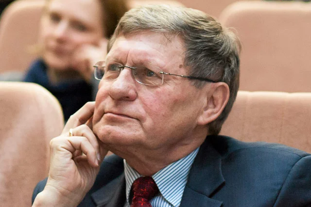 Prof. Leszek Balcerowicz uważa, że rząd nie powinien pomagać frankowiczom