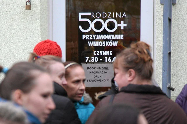 Z Rodziny500+ korzystają tysiące Polaków.