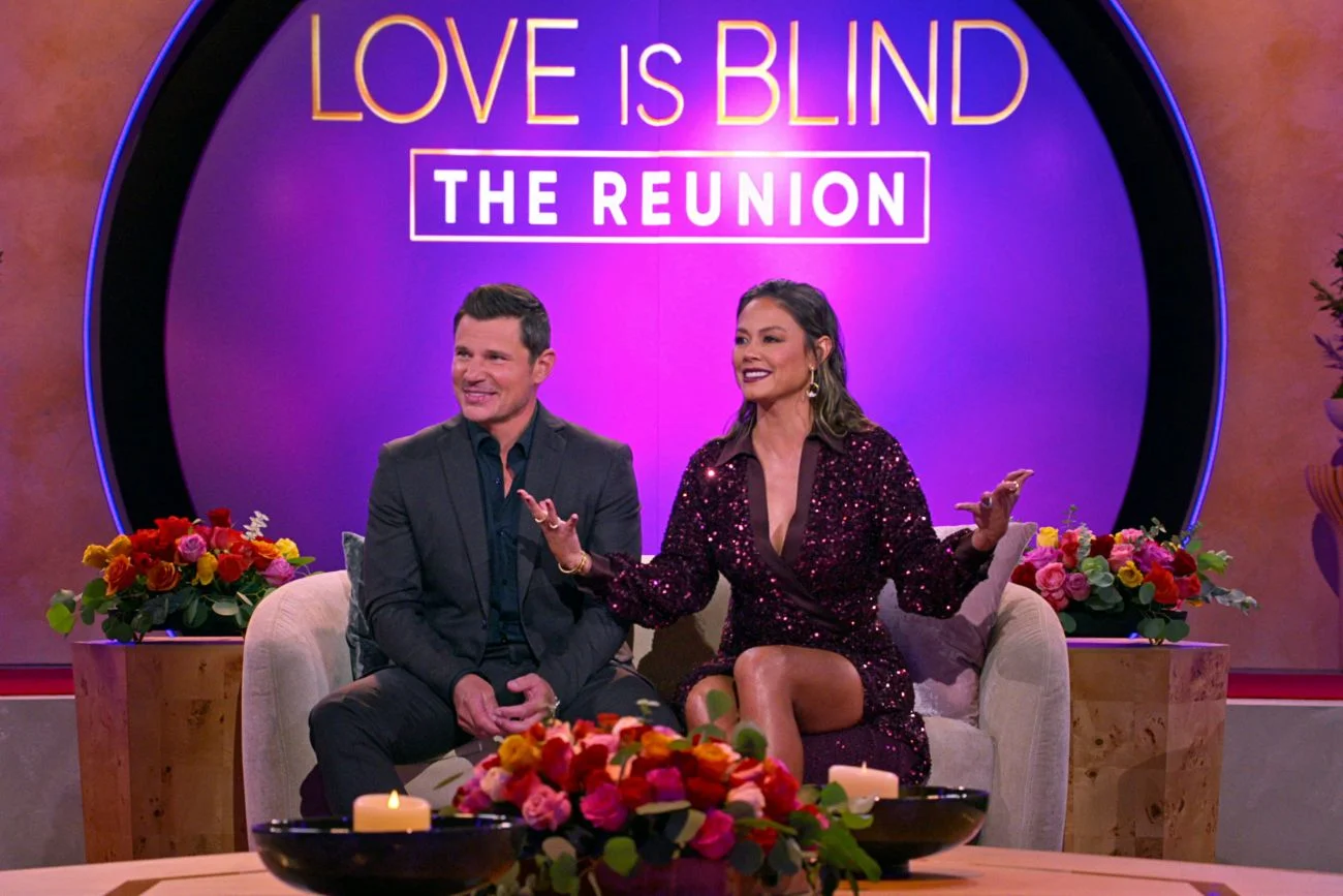 Zofia Zborowska-Wrona i Andrzej Wrona zostali gospodarzami pierwszej polskiej edycji "Love is Blind" w Netflix Polskie "Love is Blind" Netfliksa ma już prowadzących. To słynne małżeństwo