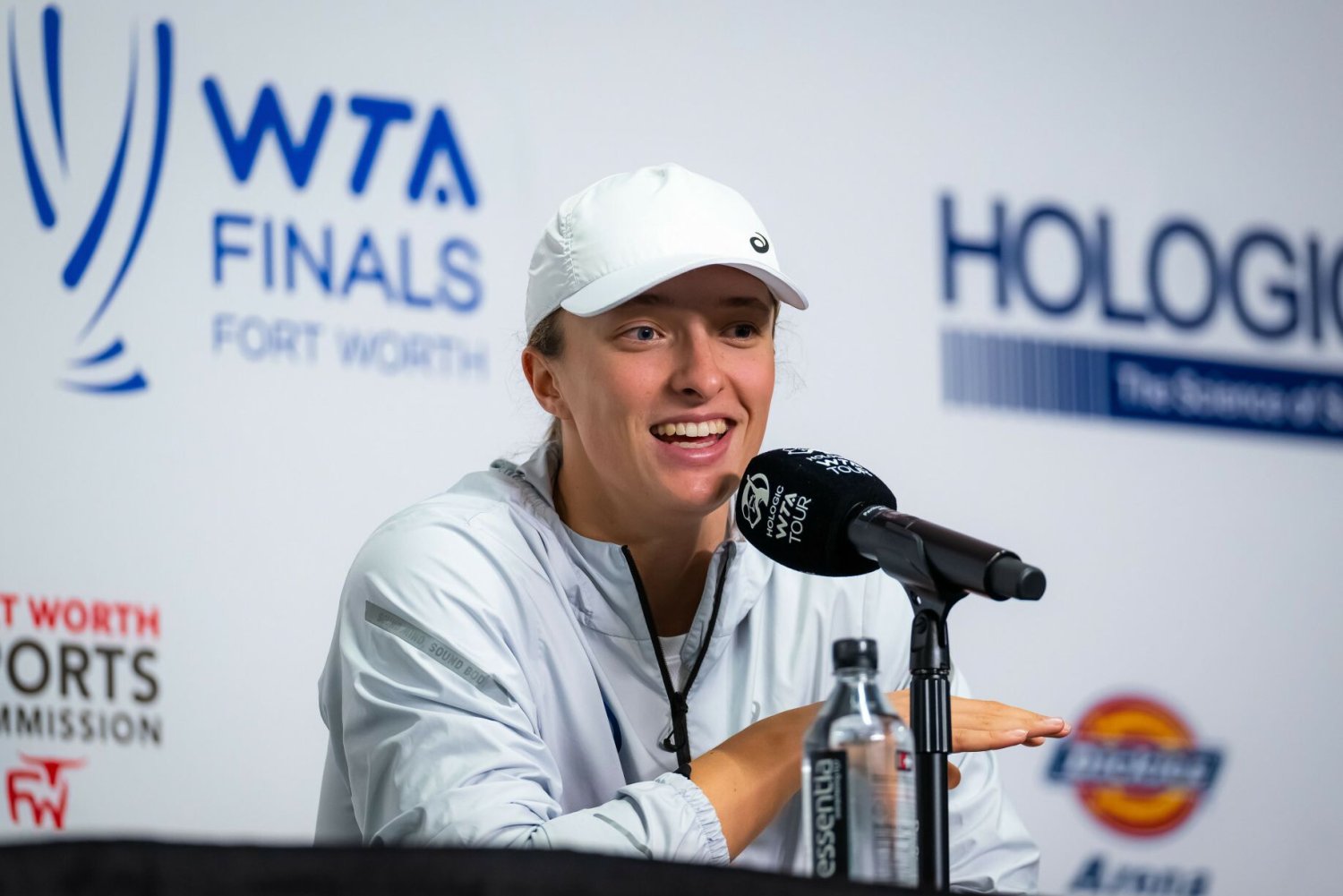 Świątek kapitalnie zahaczyła "Lewego" ws. sportowca roku. "Ciekawe, co to będzie"