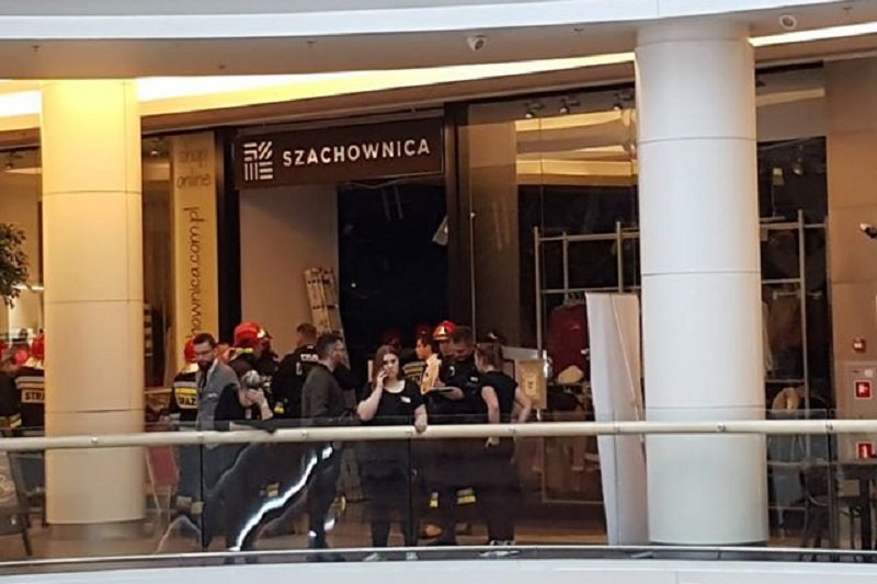W Rzeszowie trwa ewakuacja galerii handlowej.