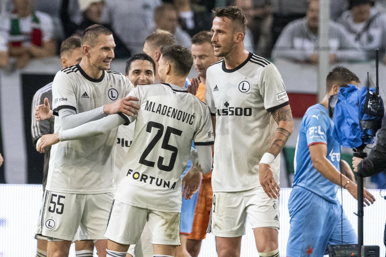 Tomas Pekhart został na początku października okradziony przez nieznanych sprawców.