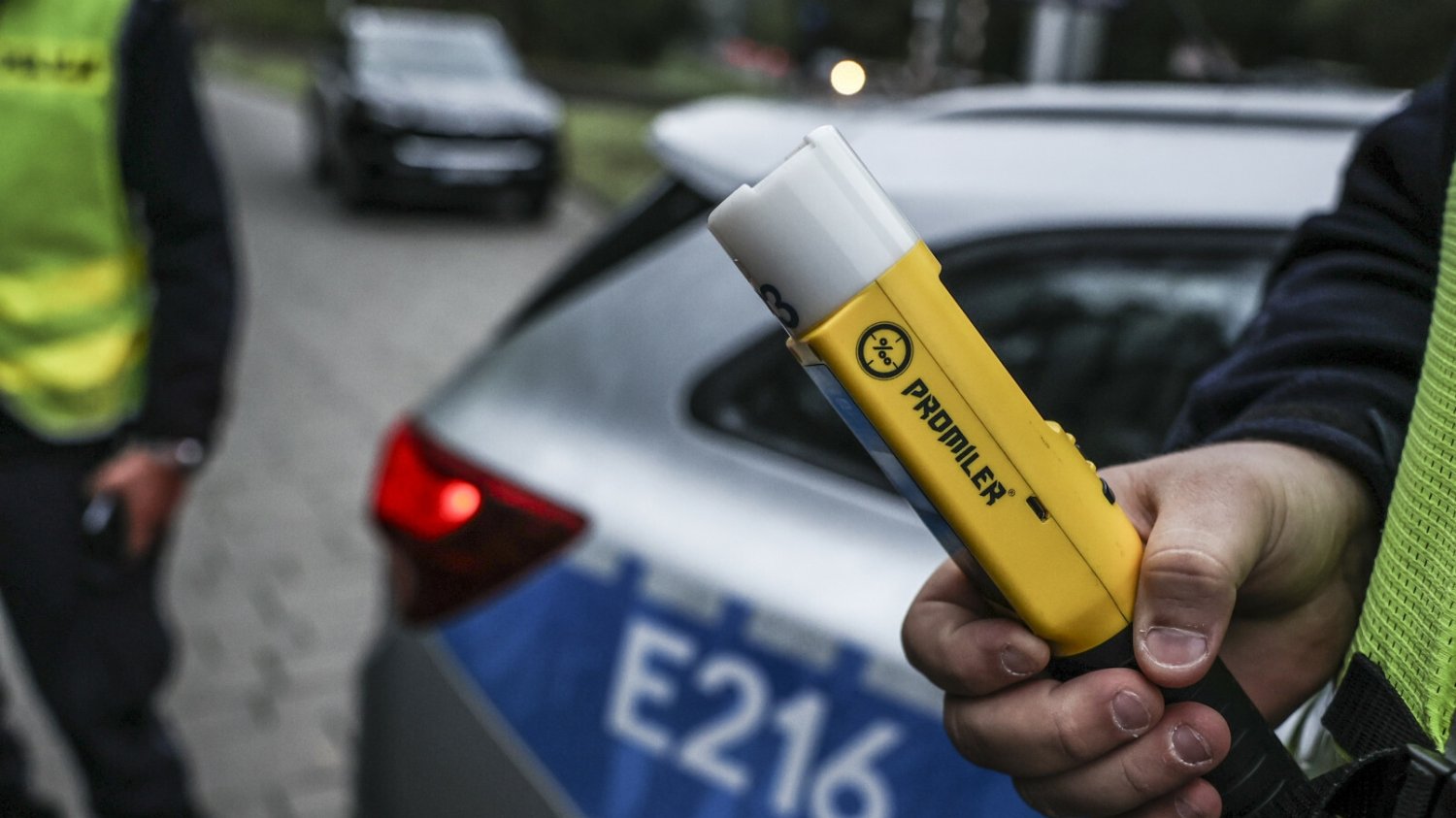 Kompletnie pijany kierowca miał kolizję w Olecku.
