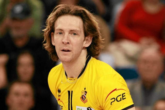 Stephane Antiga zastąpi Andrea Anastasiego na stanowisku trenera polskiej kadry siatkarzy.